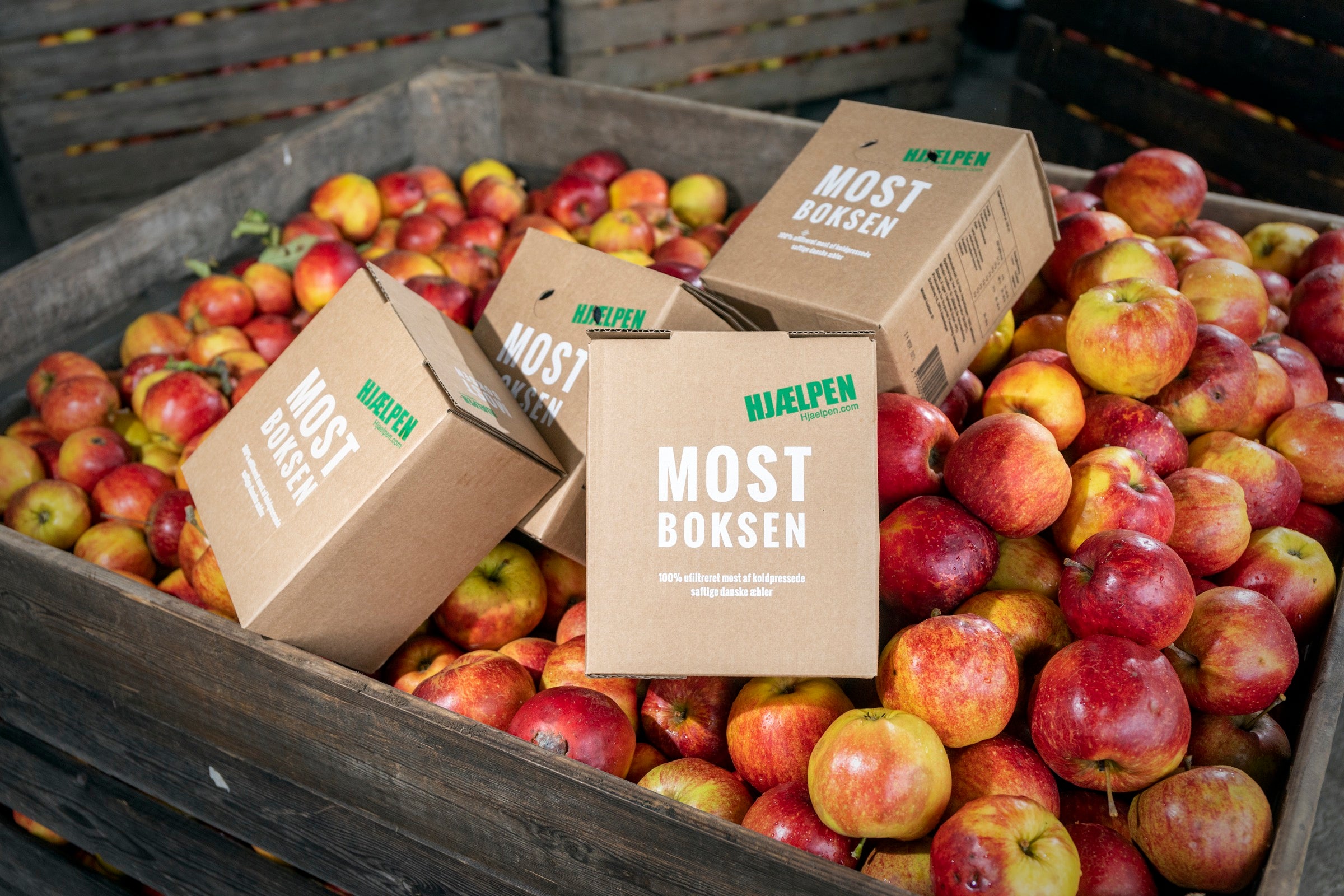 Mostboksen mellem danske æbler